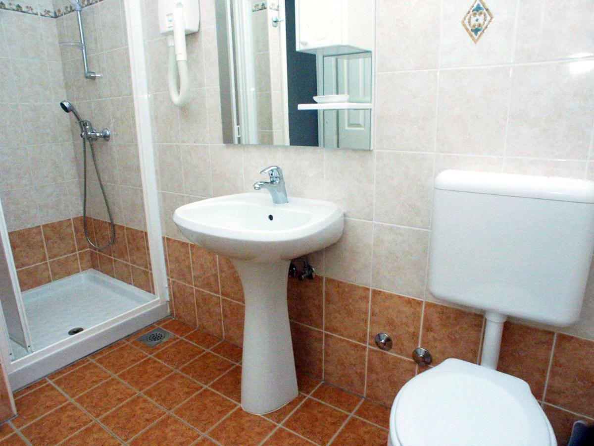 Apartments And Rooms With Wifi Vrsar, Porec - 3007 المظهر الخارجي الصورة