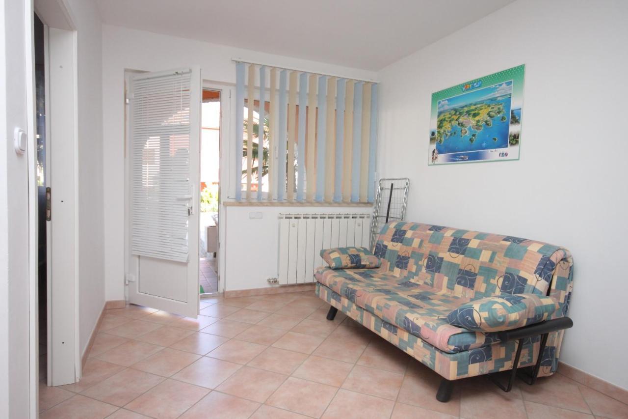 Apartments And Rooms With Wifi Vrsar, Porec - 3007 المظهر الخارجي الصورة